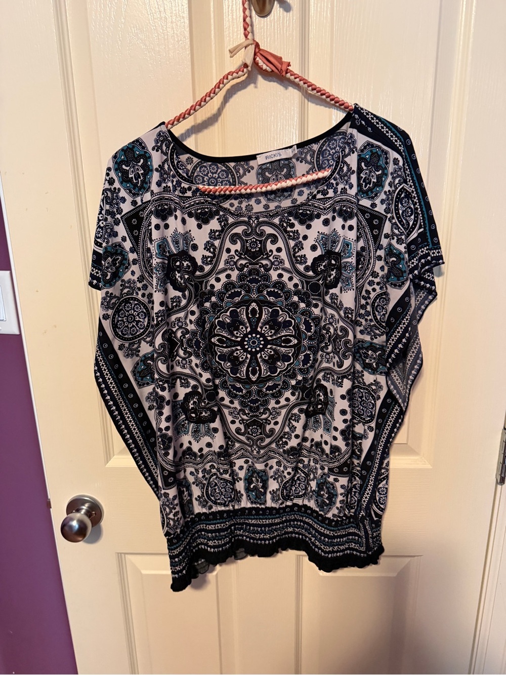 Ricki's Black, White & Teal Paisley Print Women's Blouse